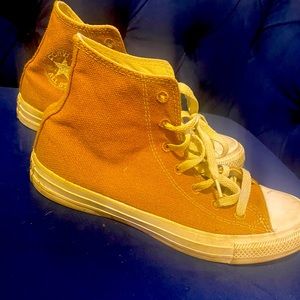 Camel Converse high top